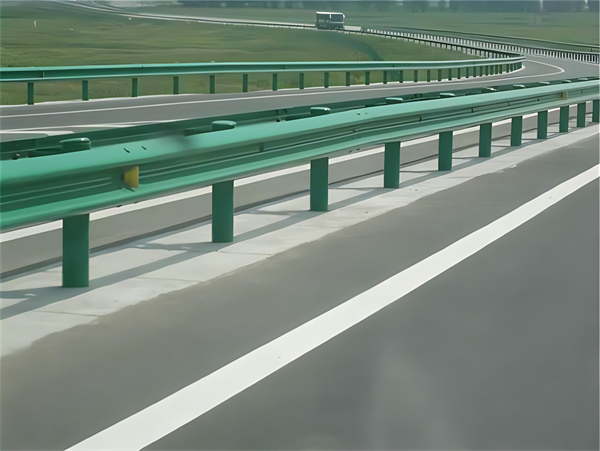 文昌高速护栏板守护安全广泛应用于多个行业